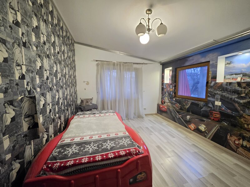 Vitan Mall, Dristor, Calea Dudesti stradal, pretabil firma