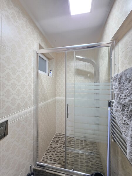 Vitan Mall, Dristor, Calea Dudesti stradal, pretabil firma